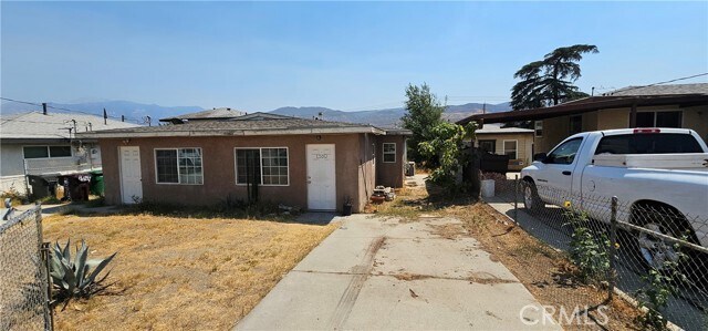 Building Photo - 1530 E Jacinto View Rd