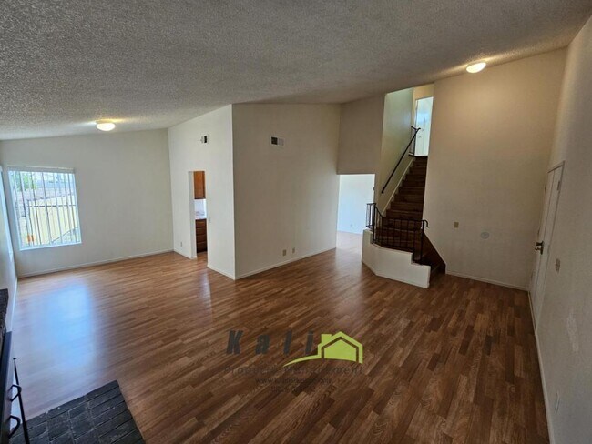 Building Photo - 1751 Honestidad Rd