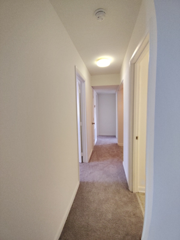 Building Photo - 600 Reusens Rd