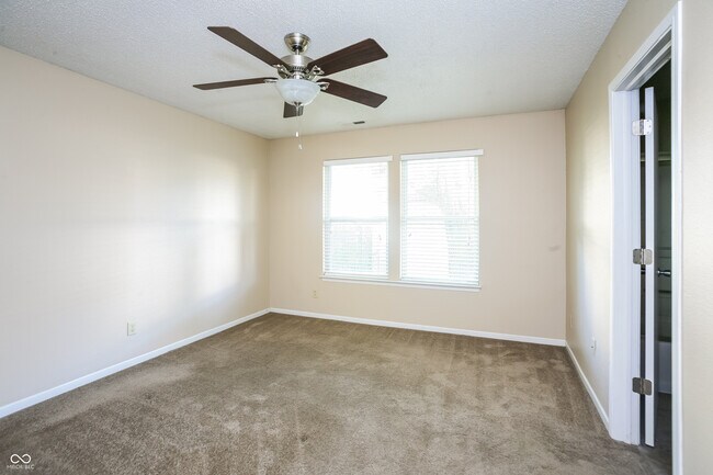 Building Photo - 2378 Harvest Moon Dr