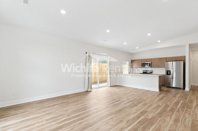 Building Photo - Brand new build - 3 bedroom 2 bath home in...