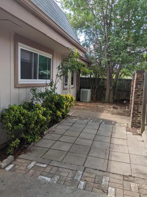 2704 Stonehaven Ct, Irving, TX 75038 Condo for Rent in Irving, TX