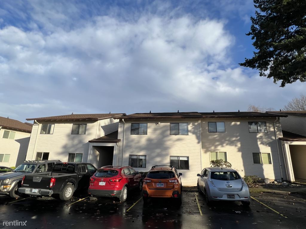 Primary Photo - 2 br, 2 bath Condo - 12506 Southeast Stark...