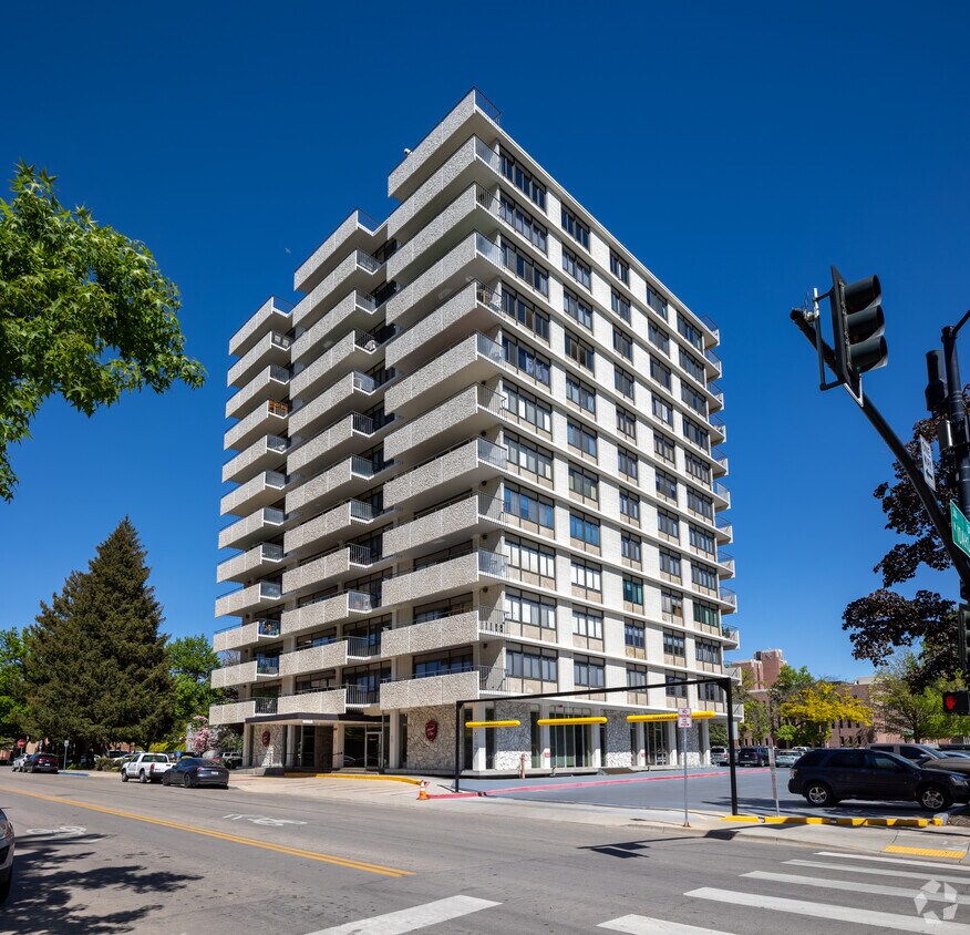 Primary - Imperial Plaza Condominiums