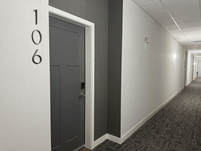 Foto del edificio - 4910 Innovation Dr