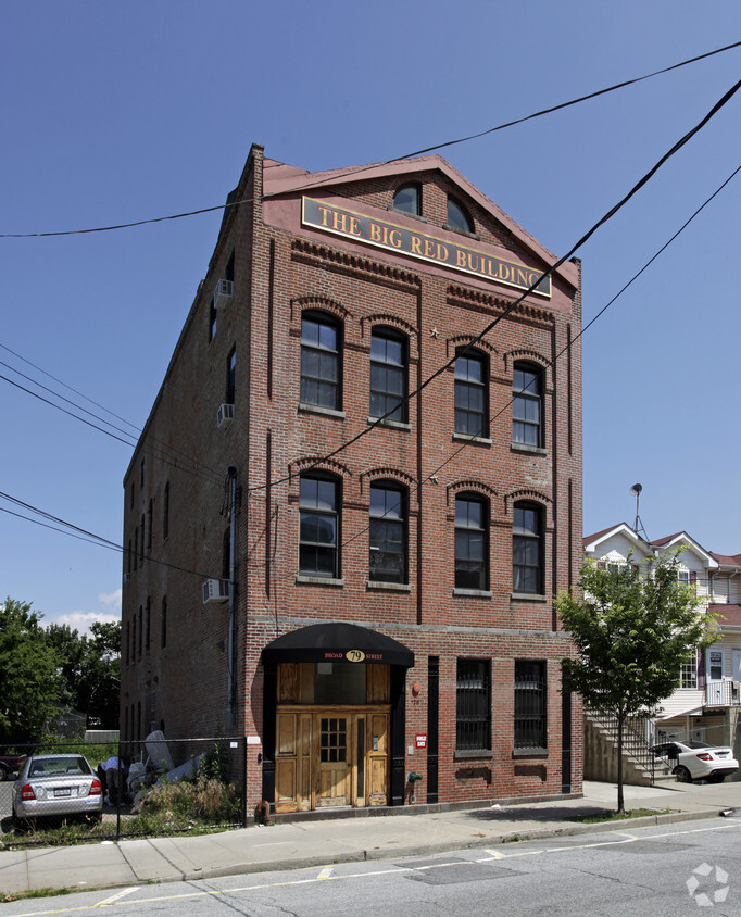 Building Photo - The Big Red Building