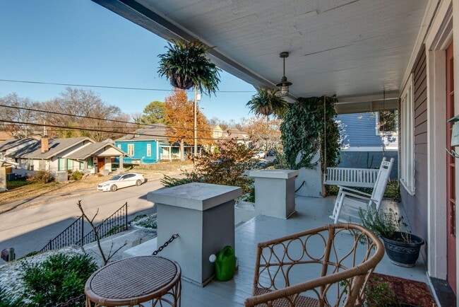 Photo - 1504 Fatherland St House