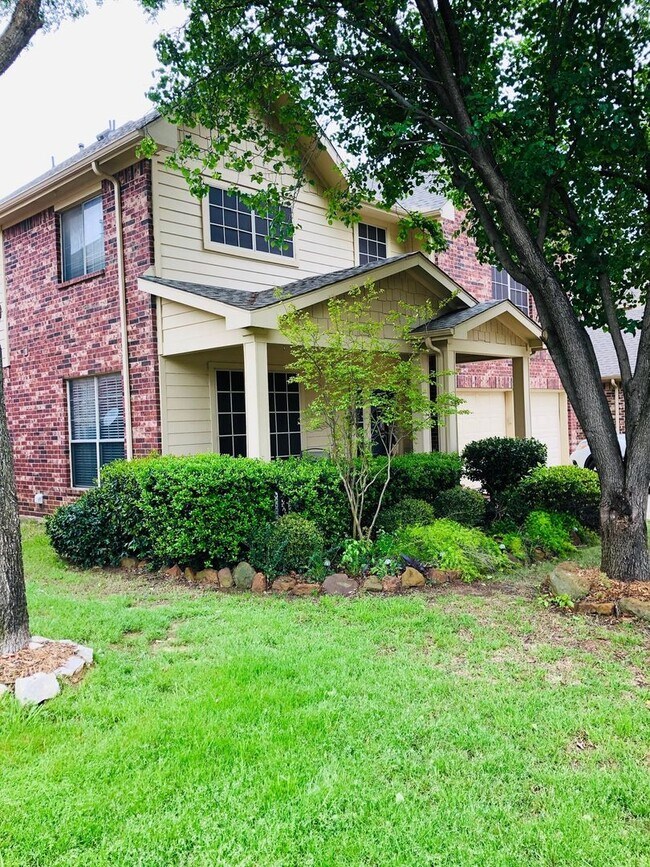 Foto del edificio - 5 bedroom 2.5 bathroom in Pecan Creek