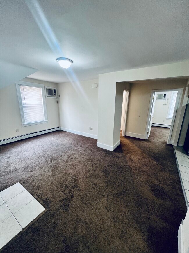 Foto del edificio - 71 Pembroke Ave