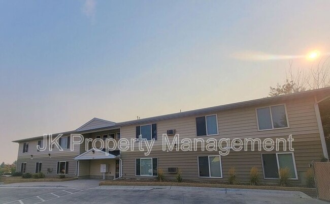Building Photo - 5000 4th Ave N