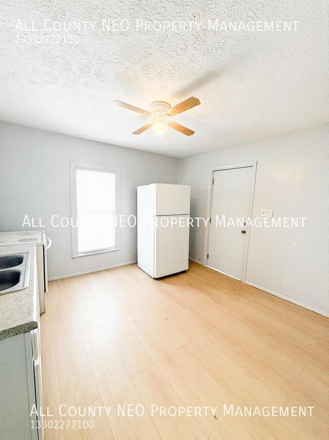 Building Photo - 911 Fulton Rd NW