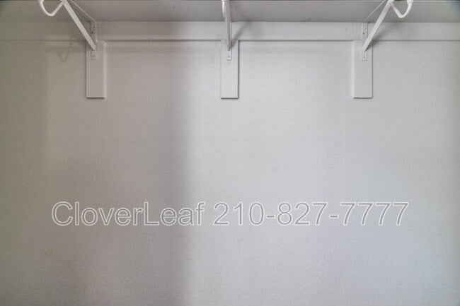 Foto del edificio - 118 N Meadow St