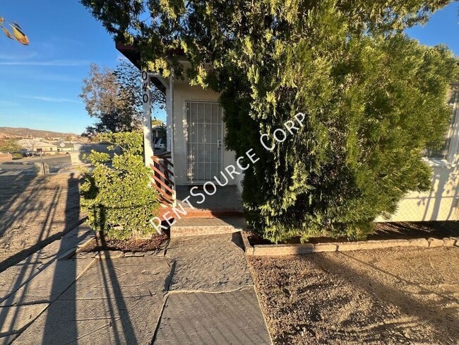 Foto del edificio - 1040 Flora St