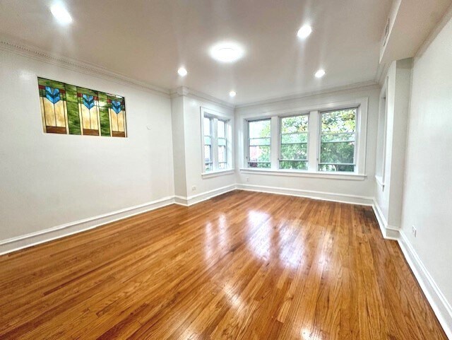 Foto del edificio - 6724 N Campbell Ave