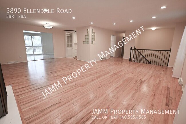 Building Photo - 3 bedroom 2 bath Ranch-Style home in Morel...