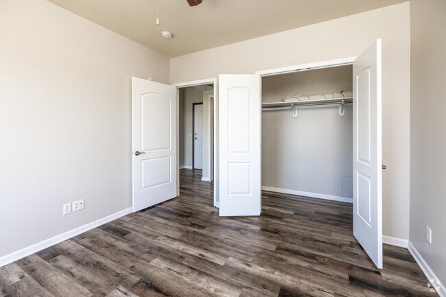 2BR, 1BA - 822 SF - First Bedroom - Chevalia Ridge Apartments Grimes