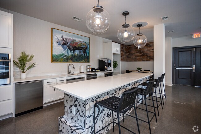 Casa club - Stockyard Lofts