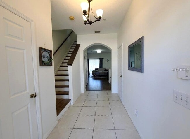 Building Photo - 3936 Yellowstone Cir