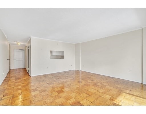 Building Photo - 6 Whittier Pl