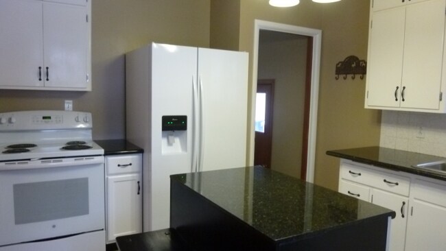 Foto del edificio - 719 E 35th Ave