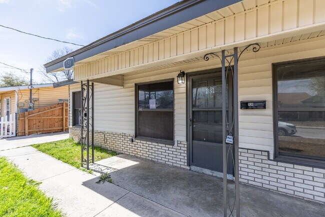 Photo - 131 Harald Court Apartment