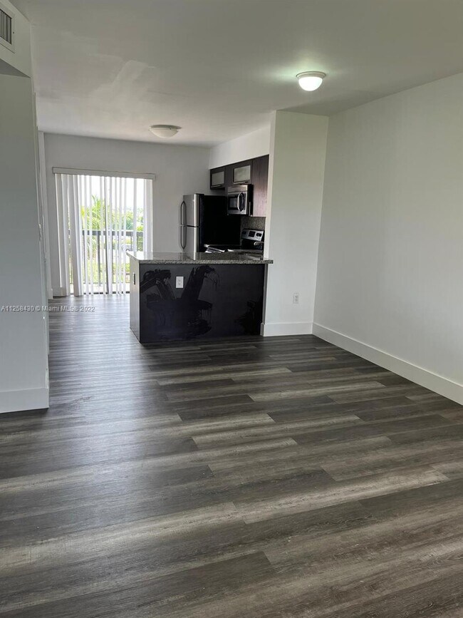 Foto del edificio - 5400 W 21st Ct