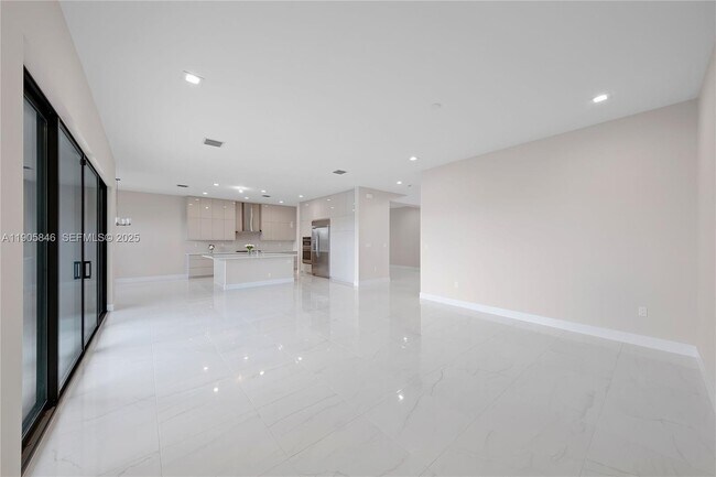 Foto del edificio - 20422 Southernwood Ave