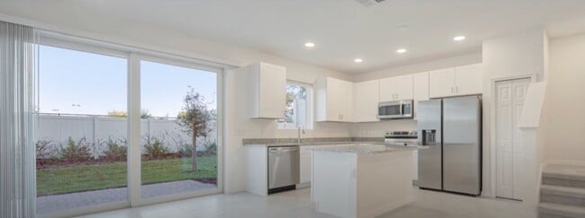 Foto del edificio - 4344 Sailplane Ct