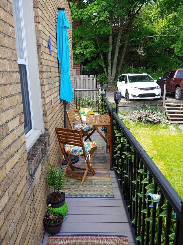 Balcony - 105 Shady Dr W