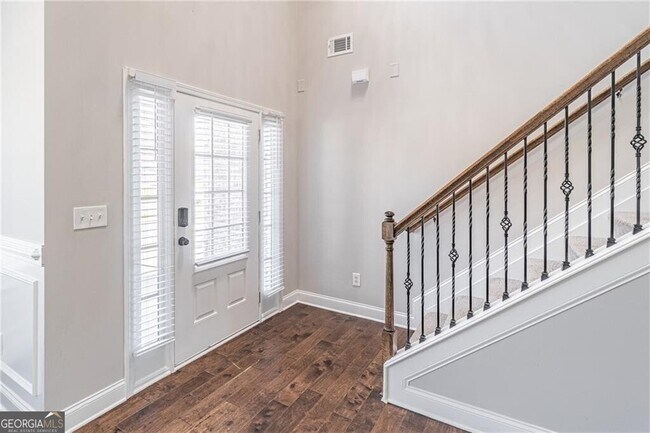 Building Photo - 2541 Melton Common Dr