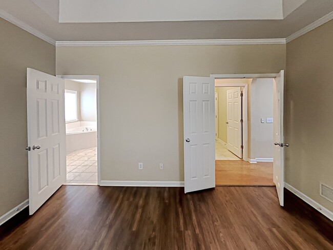 Building Photo - 271 Harmony Lake Drive