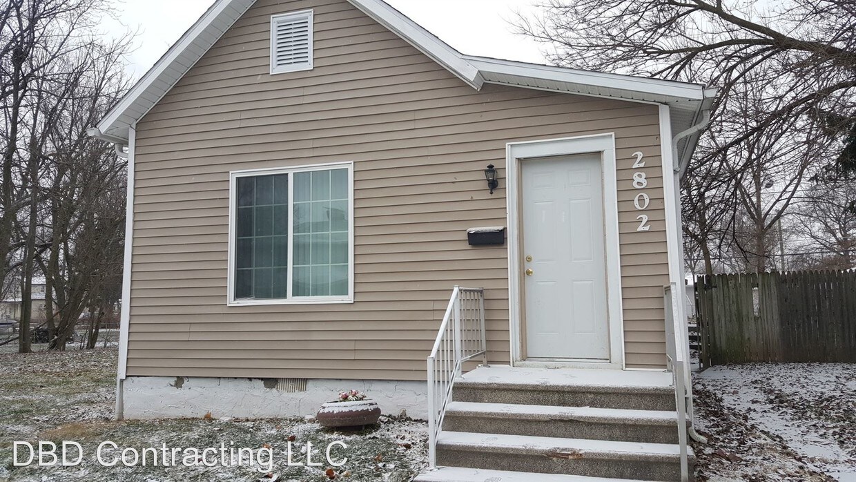 2802 Queen St, Fort Wayne, IN 46806 House for Rent in Fort Wayne, IN