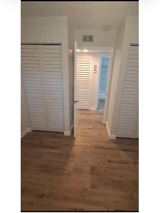 Foto del edificio - 1965 SW Silver Pine Way