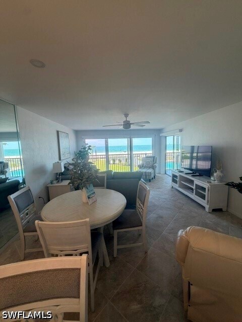 Foto del edificio - 25840 Hickory Blvd