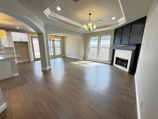 Building Photo - 10430 Dominion Ranch Dr