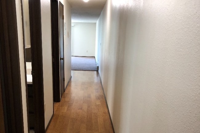 Entrance Hall - 11249 Greenwood Ave N