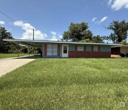 Building Photo - 1405 Cactus Dr