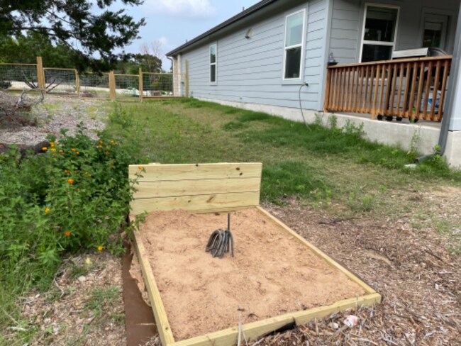 Foto del edificio - 21413 Highland Lake Dr