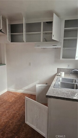 Building Photo - 3643 Durfee Ave