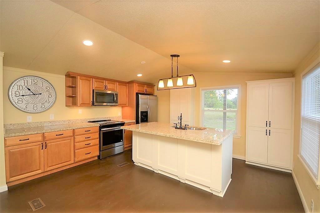 12652 Calvary Rd, Willis, TX 77318 House Rental in Willis, TX