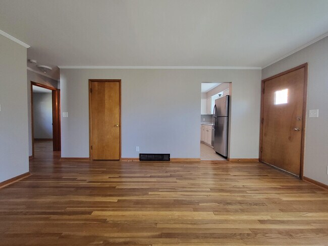 Foto del edificio - 4720 Esterbrook Rd