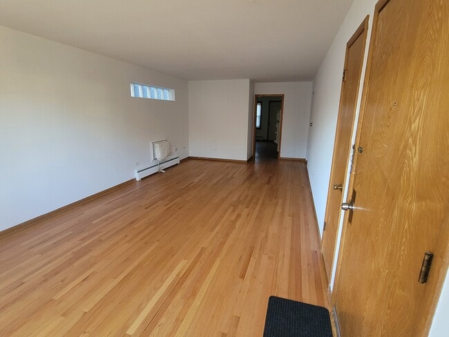 Living room, Dining Area - 7226 W Belden Ave