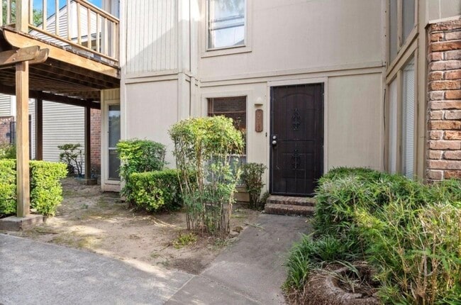 Building Photo - 7736 Challie Ln