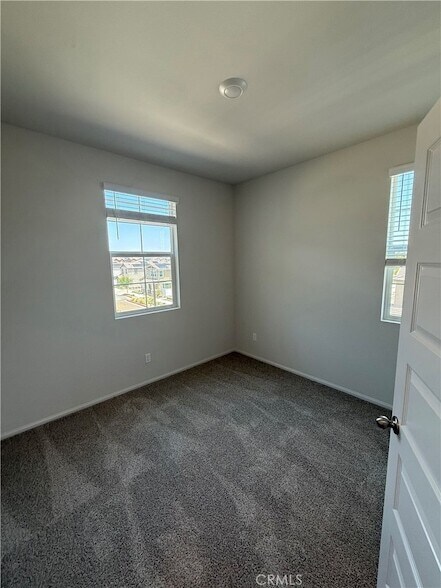 Foto del edificio - 40475 Melrose Dr