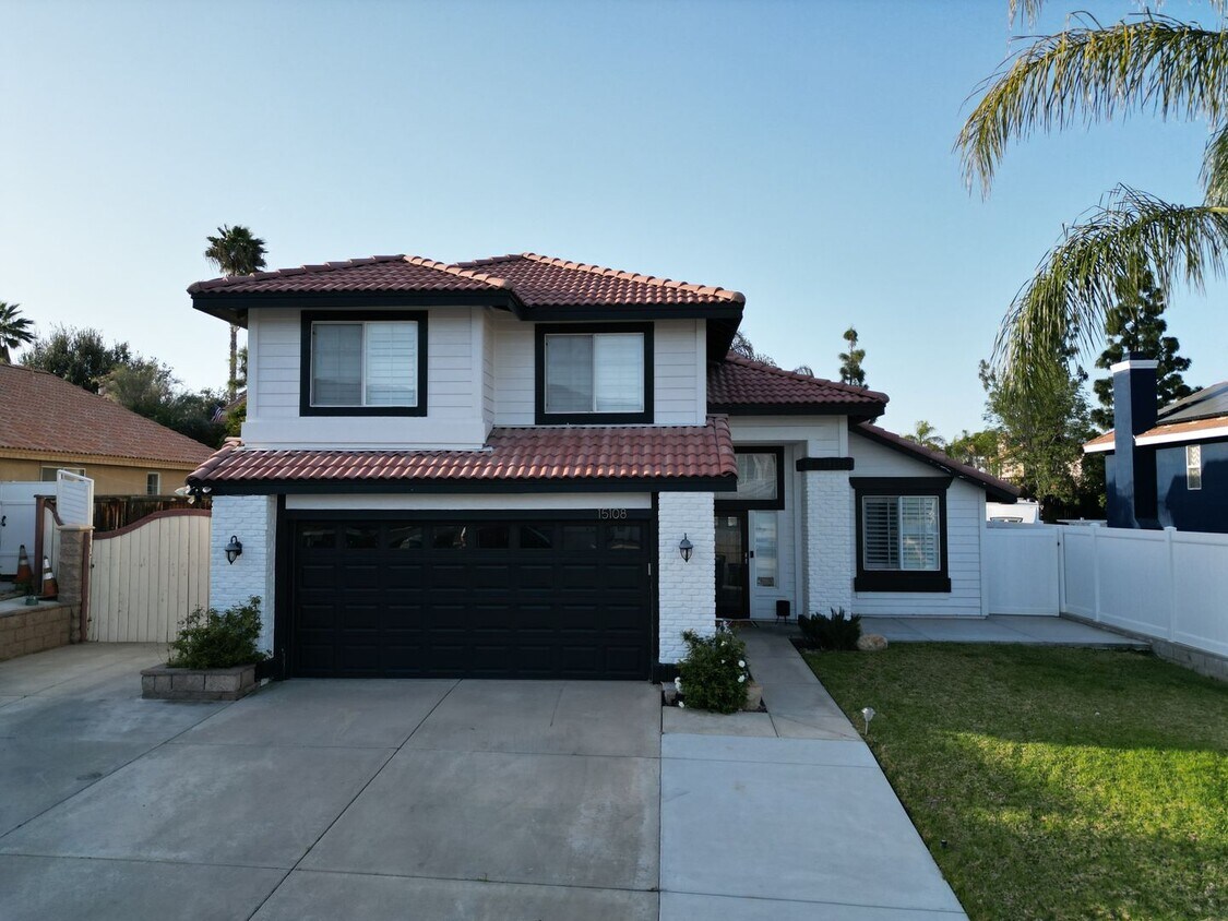 Primary Photo - Beautiful 4Bd, 2.5Ba Home with Many Upgrad...