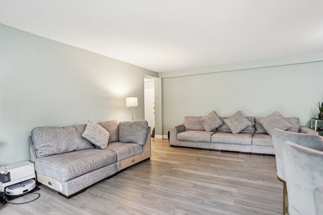 sala de estar - 4100 W St NW