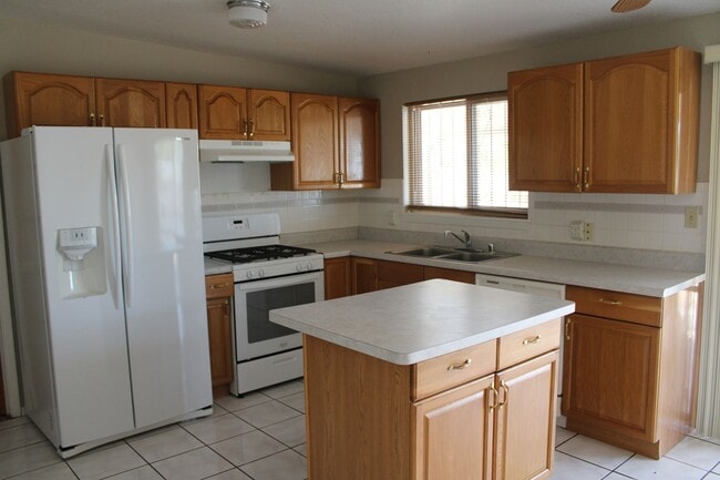 Foto del edificio - 5613 Wadsworth Ave