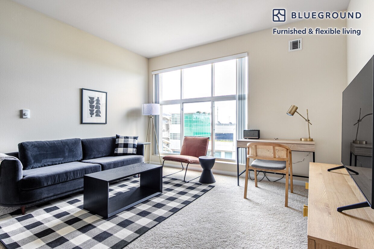 Foto principal - 100 McLellan Drive