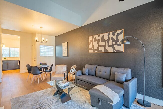 Building Photo - 7900 E Princess Dr