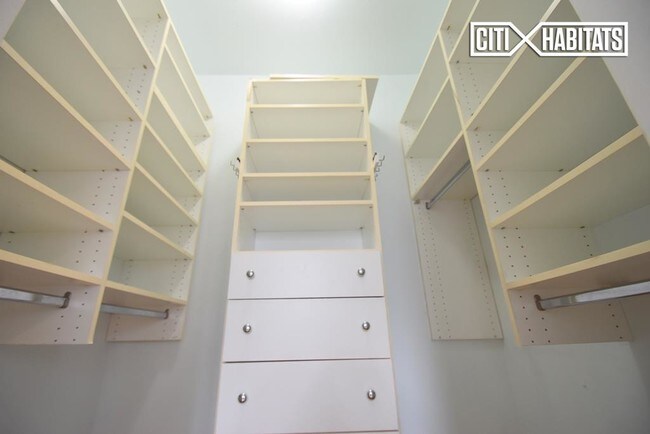 Foto del edificio - 375 Bleecker St